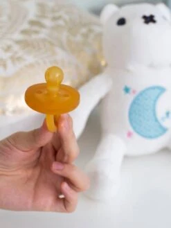 Sucette à Bout Rond Tout Latex 6 Mois+ SUAVINEX Naturel - Suavinex 11 Sucette à Bout Rond Tout Latex 6 Mois+ SUAVINEX Naturel - Suavinex -Produits Pour Bébé Soldes sucette a bout rond tout latex 6 mois suavinex 3